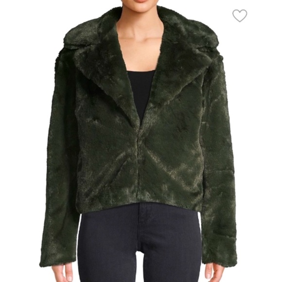 SOLD!! Ann Taylor faux fur Teddy Coat Blush vegan NEW NWT - Picture 7 of 13